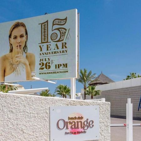 Luxury Beach Side Apartment In Marbella Playa Exteriér fotografie