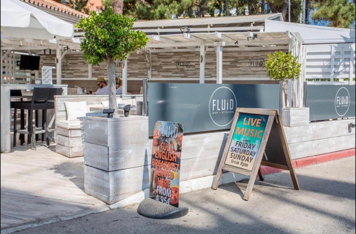 Luxury Beach Side Apartment In Marbella Playa Exteriér fotografie